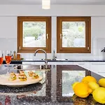 וילה Sunshine Pool *