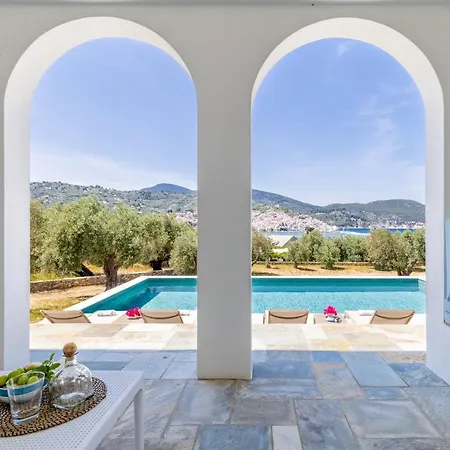 Sunshine Pool - Spacious & Near The Town Città di Skopelos